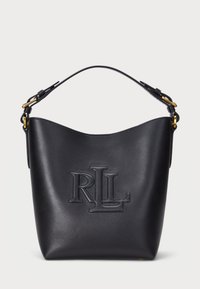 Melnas ādas spaiņu soma ar izliekto "RL" logo, apaļas formas augšdaļu, zeltainiem aksesuāriem un noņemamu siksnu. Gluda tekstūra.