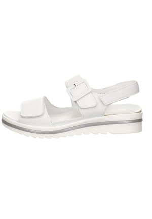 HAKURA  - Wedge sandals - weiß