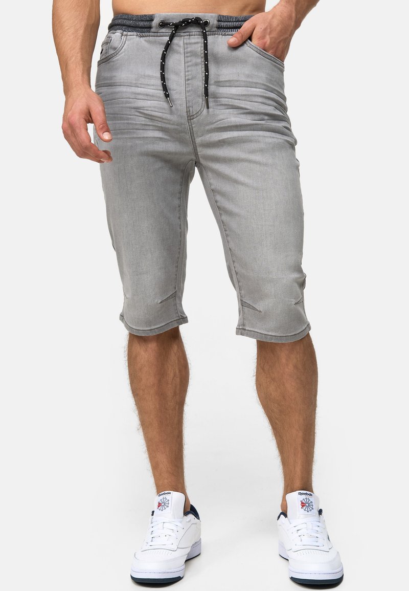 INDICODE JEANS VASILE - Kratke hlače od trapera - light grey