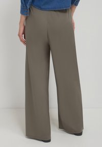 Calliope Pantaloni - verde