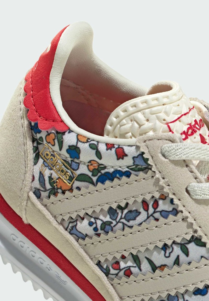 adidas gazelle silver green womens Lacey Flower - Adidas Spezial