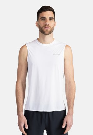 Witte mouwloze sportshirt gemaakt van lichtgewicht stof, met een ronde halslijn en een klein logo op de linker borst.