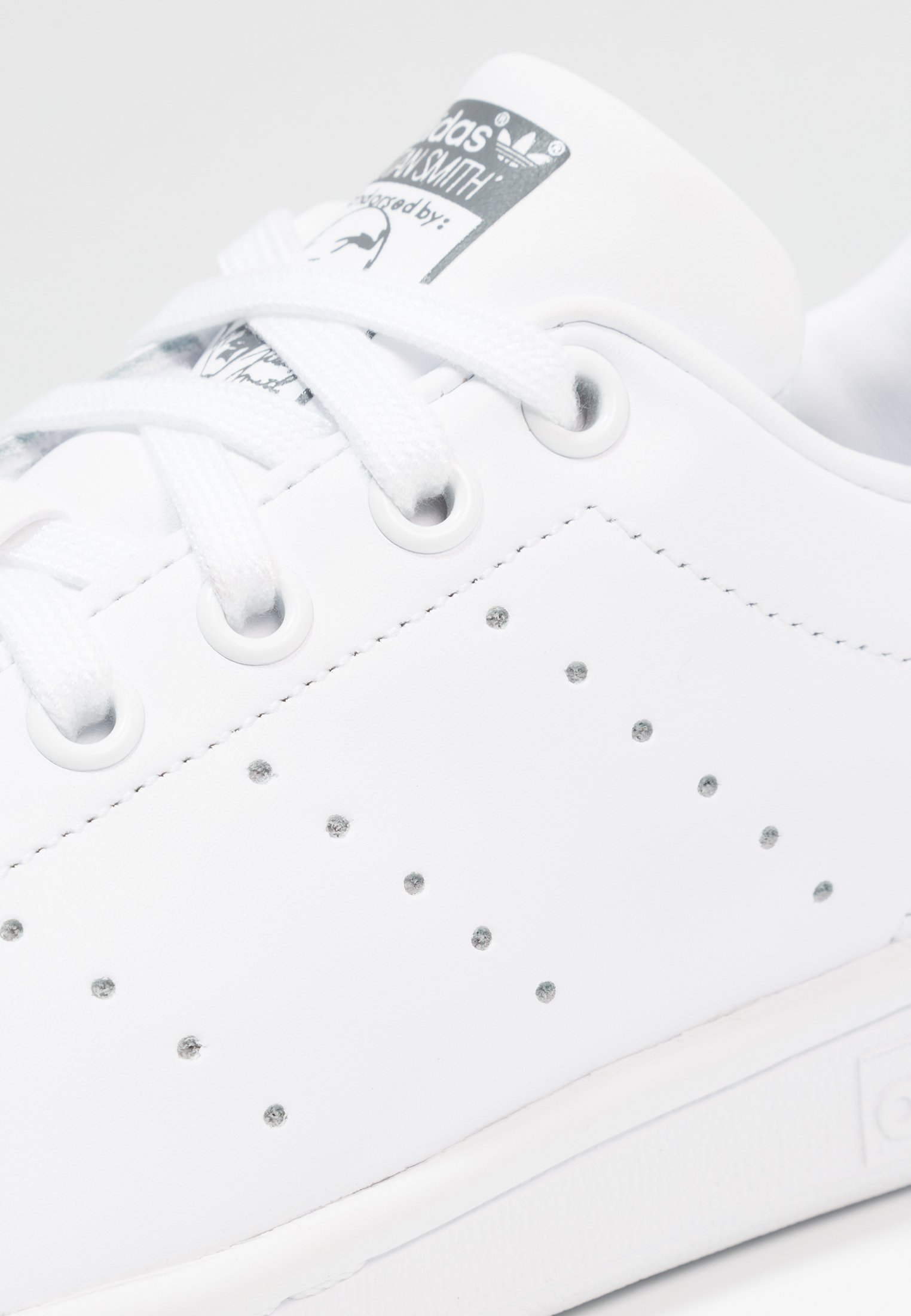 stan smith grey five