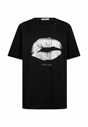 - T-shirt z nadrukiem