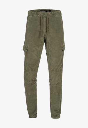 Pantaloni cargo verde oliva con vita regolabile, gamba affusolata, tasche laterali e dettagli di cucitura, realizzati in un tessuto morbido e texturizzato.