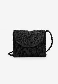 Unselected, black