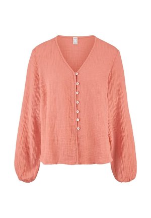 Koraalroze blouse met lange mouwen van gestructureerde stof, V-hals en zes witte knopen middenvoor.