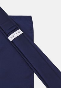 Pier One SET - Lenço de bolso - dark blue