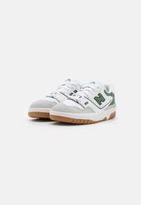 New Balance 550 - Sneaker low - white/green