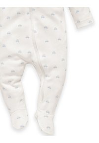 Pinokio Yöpuku - auto