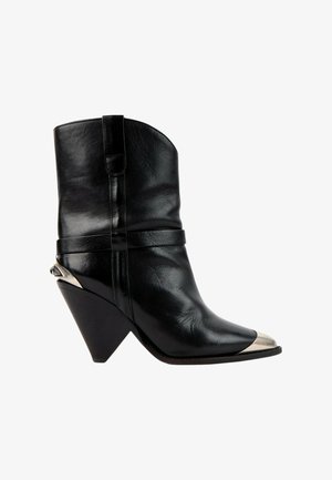 Isabel Marant, Bottines de cowboy / motard - black