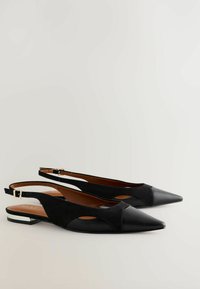 REGULAR FIT - FOREVER COMFORT POINTED TOE - Ballerinaskor med slingback - black