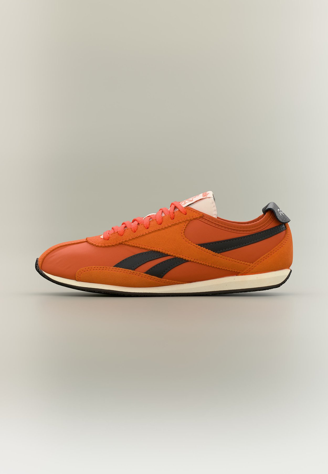 R400 UNISEX