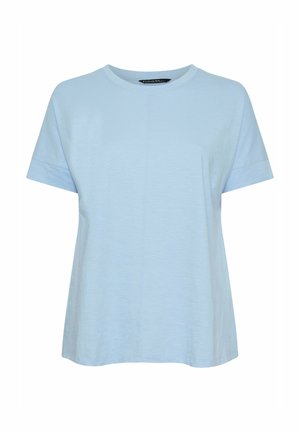 Lyseblå kortærmet bomuld T-shirt med rund halsudskæring og subtil lodret sømdetalje ned langs midten foran.
