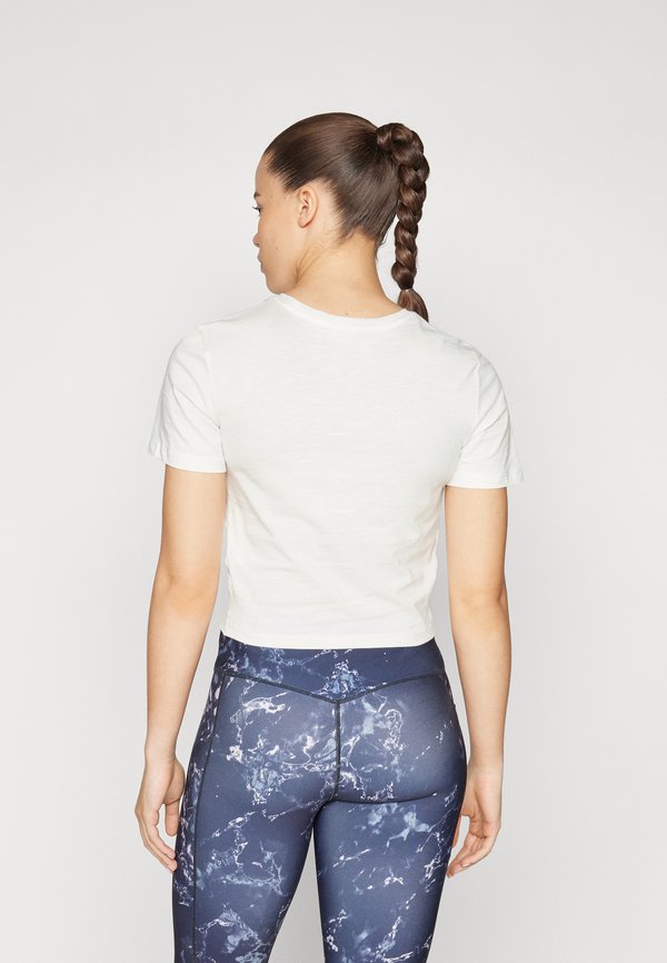 ONPCUTE ON CROP KNOT TOP - Print T-shirt - cloud dancer4