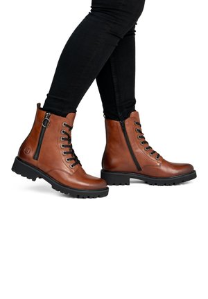 Remonte, REMONTE SCHNÜRSTIEFEL D8671 - Platform ankle boots - brown