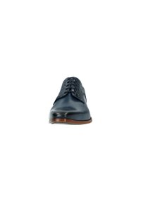 Chaussure habillée en cuir marine avec une tige texturée, bout rond et lacets. Présente une finition lisse et une semelle en bois.