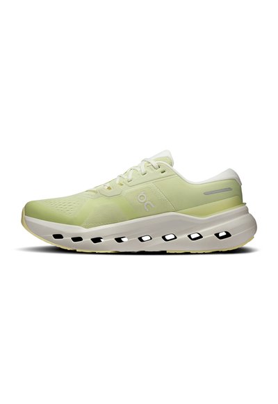 On CLOUDRUNNER 3