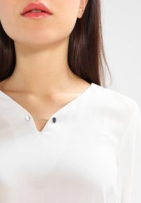 comma Bluse - off-white