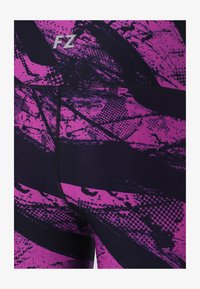 Valittu, darksapphire