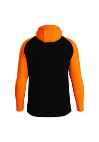 Kapuzensweatshirt mit schwarzem Körper und leuchtend orangefarbenen Ärmeln sowie Kapuze. Hergestellt aus weichem Material mit glatter Textur und enger Passform.