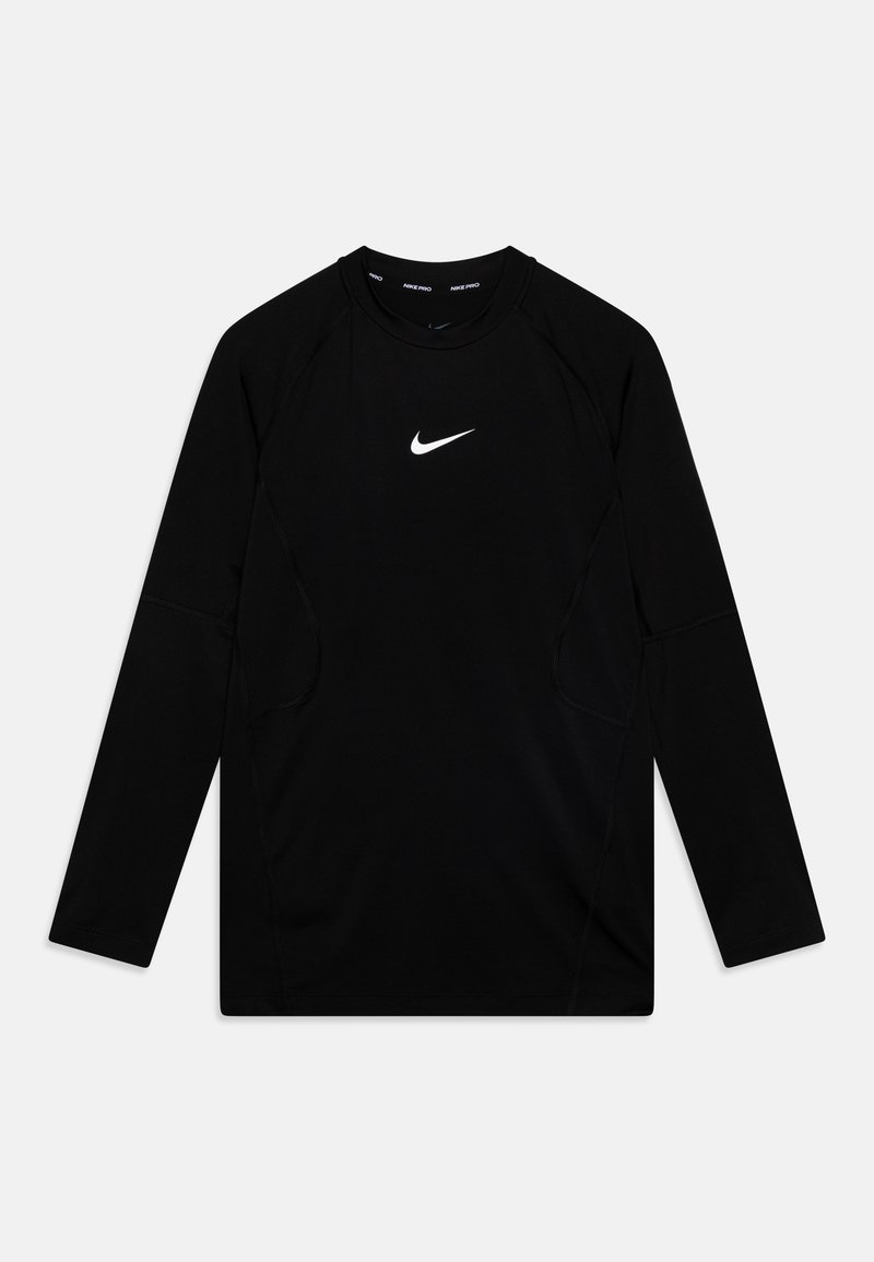Čierny športový top s dlhým rukávom vyrobený z hladkej látky. Má okrúhly výstrih, raglánové rukávy a biele logo Nike na hrudi.