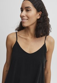 b.young BYLUMA - Kasdienė suknelė - black