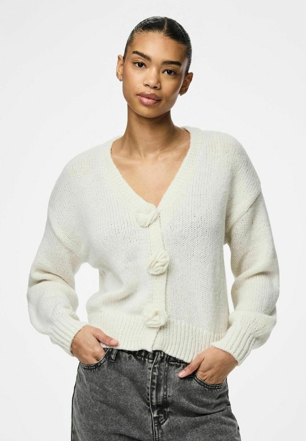 PCFATIMA FSY BC - Strickjacke - cloud dancer