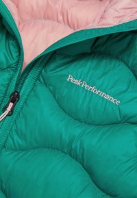 Peak Performance W HELIUM - Weste - gruen