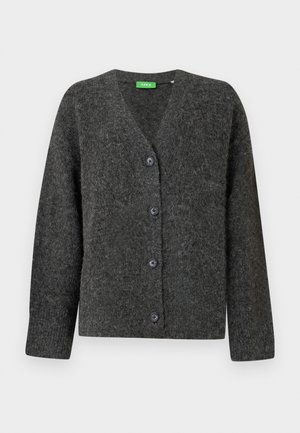 Cardigan gris oscuro hecho de un suave material de punto. Presenta un escote en V, mangas largas y un cierre frontal con seis botones de color oscuro.