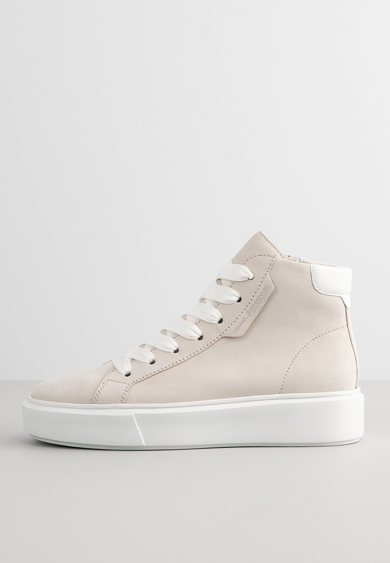 Zapatillas altas