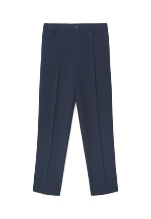 Pantaloni formali blu navy con chiusura con bottone e zip, passanti per cintura e pieghe stirate sul davanti di ogni gamba.