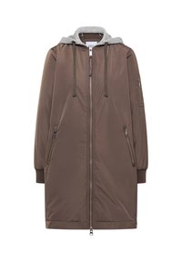 Long manteau marron à capuche avec fermeture éclair frontale, deux poches latérales zippées, poignets élastiques et une couche intérieure de capuche grise.