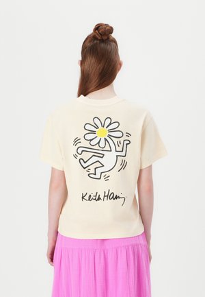 GAP ART TEE - Print T-shirt - vanilla pudding
