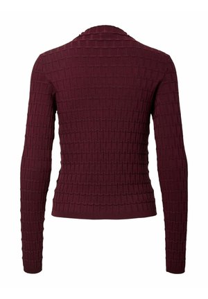 Pullover a maglia bordeaux con maniche lunghe e un motivo testurizzato che presenta quadrati in rilievo. Vestibilità slim con scollatura arrotondata e una finitura morbida.