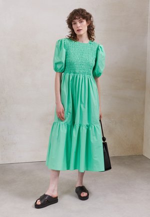STINNAH  - Vestido de dia - katydid