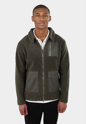 Winterjacke - moss green