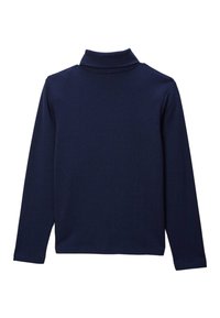 Pull à col roulé bleu marine en tissu tricot doux, avec des manches longues et un col haut. Texture lisse, minimalisme dans les détails.
