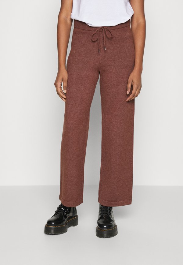 BYNONINA - Tracksuit bottoms - brunette melange