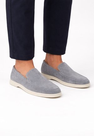 ESTRO Mokassin - grey