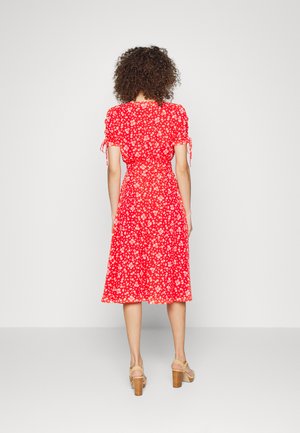 GIARLO SHORT SLEEVE DAY DRESS - Vestito estivo - tomato/cream