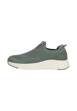 FEALY - Trainers -  green bay