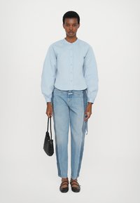 CLOSED WIDE SLEEVE BLOUSE - Blus - powder blue