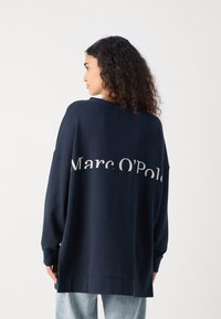 Marc O'Polo ROUND NECK - Mikina - deep blue sea