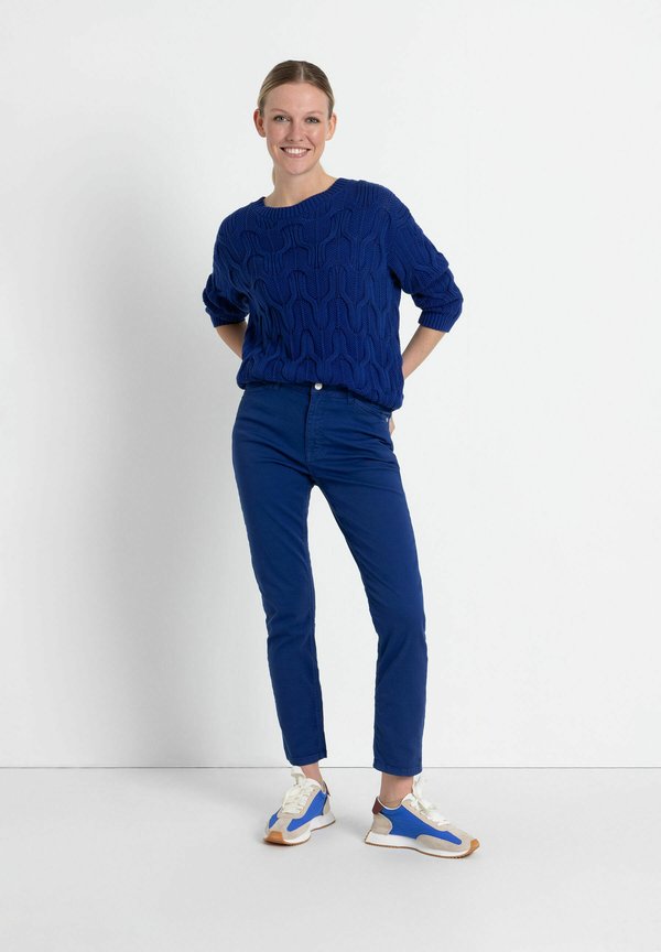 Strickpullover - blau