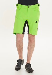 Endurance JAMAL M 2 IN 1 RADSPORT BIKE FAHRRAD - Friluftsshorts - green flash