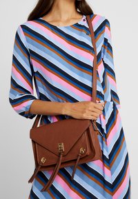 Picard Borsa a tracolla - brown