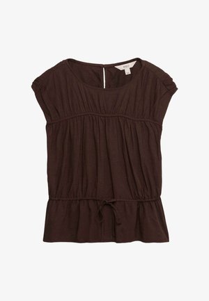Blusa de manga corta de color marrón oscuro con cuello redondo, detalles de tela fruncida y un lazo en la cintura, etiquetada M&S, colocada sobre un fondo blanco.