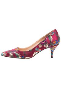 Pump in satin borgogna con ricami floreali in colori vivaci, punta affusolata e tacco a stiletto basso. Texture liscia, design elegante.