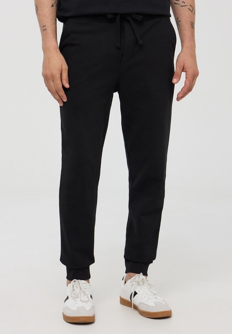 Terranova Tracksuit bottoms - black